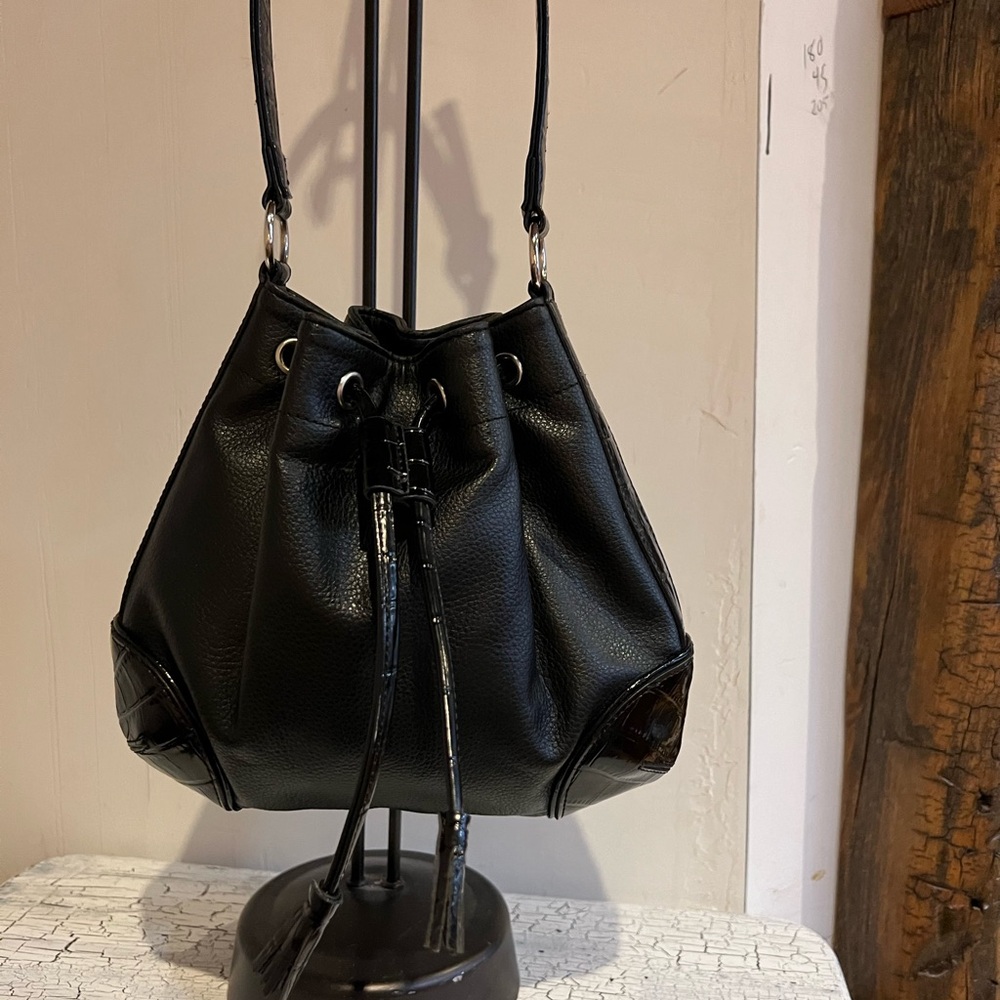 Liz Claiborne women handbag - Picture 5 of 10